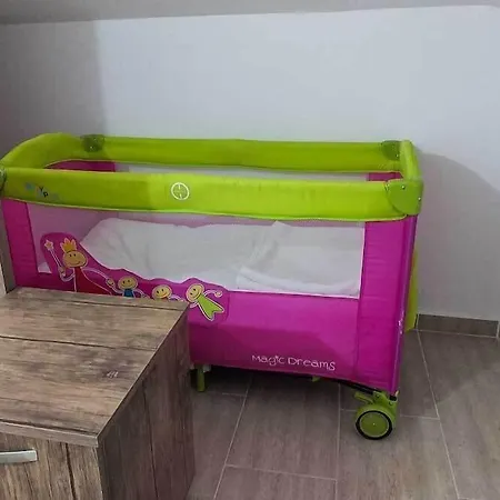Alojamento de Acomodação e Pequeno-almoço Udi 3*